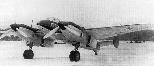 Советский бомбардировщик Як-2