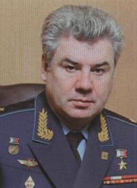 Главком ВВС Российской Федерации Бондарев Виктор Николаевич