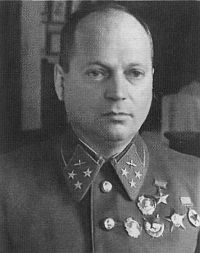 Генерал-лейтенант авиации Птухин Е.С. - начальник главупра ПВО РККА в 1941 году