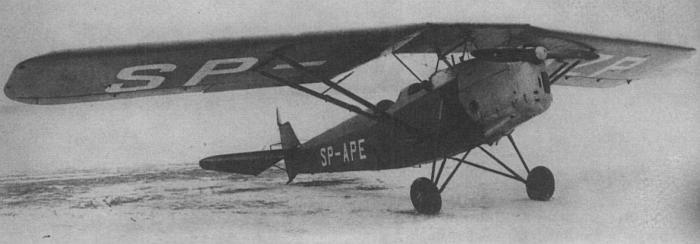 Захваченный польский самолет RWD-8